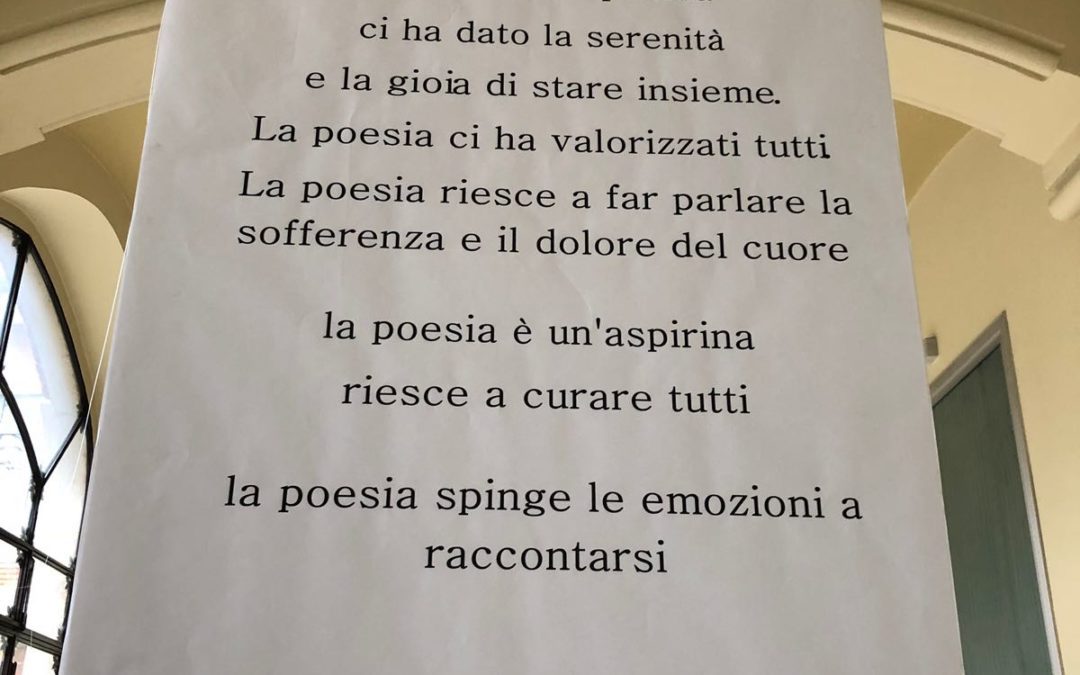 Giornata Mondiale della Poesia. Al Centro San Pietro le poesie cadono dal soffitto
