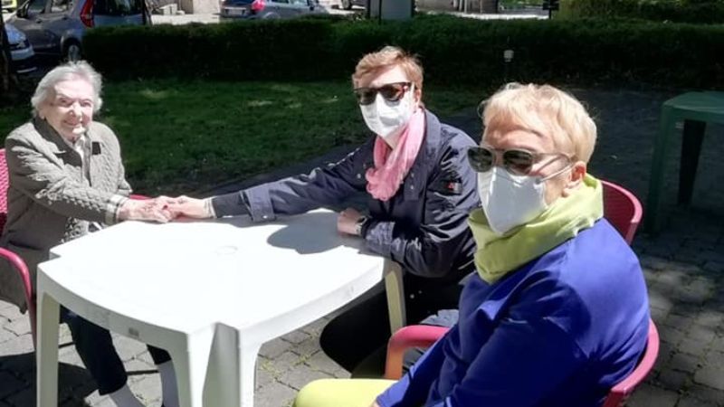Incontri sempre più ravvicinati per gli ospiti e i loro cari